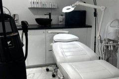 house of beauty salon